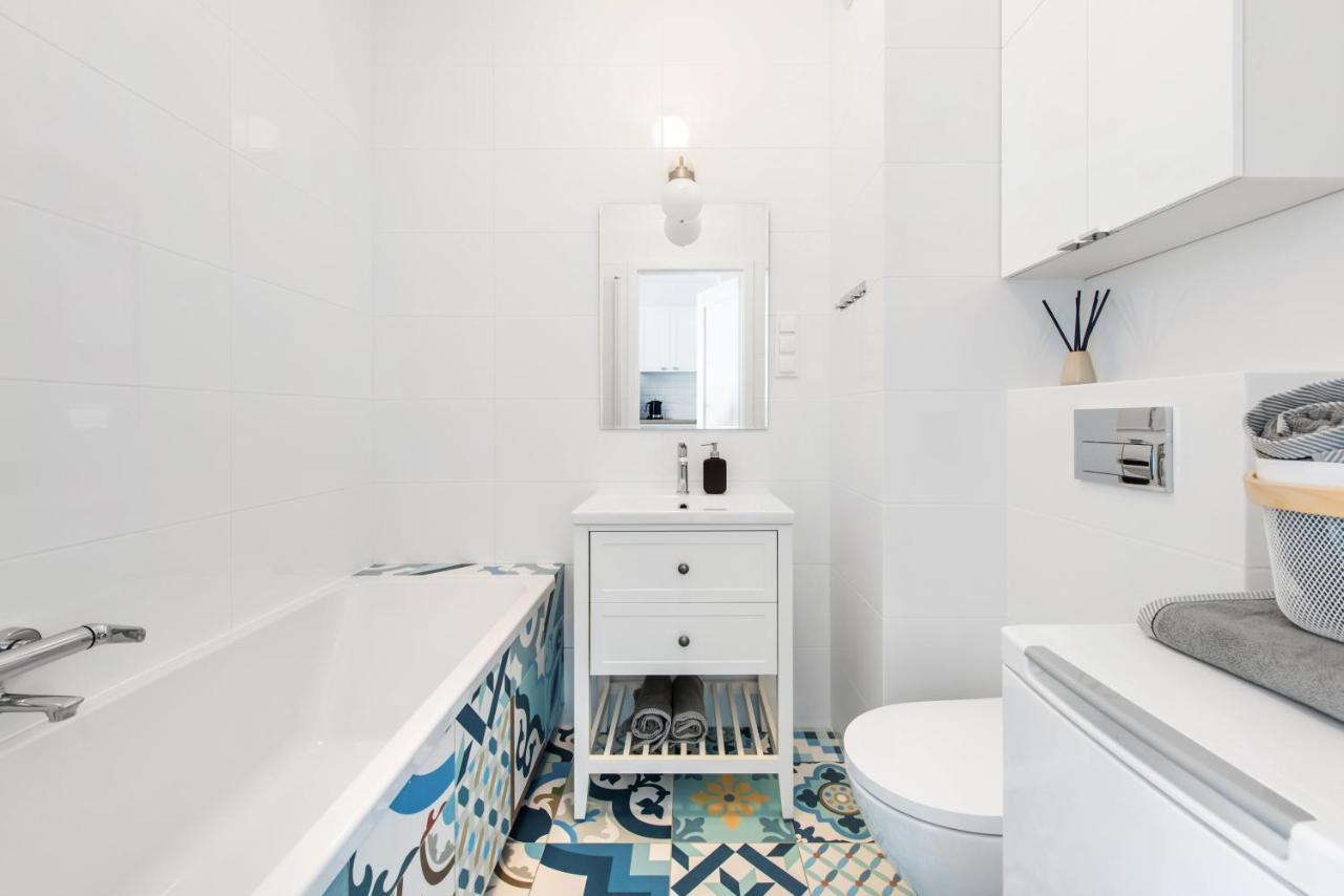 Superapart Stalowa 39 Modern Unit With Kitchen & Wifi Βαρσοβία Εξωτερικό φωτογραφία